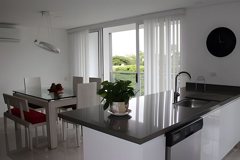 Modern & cozy apartment with balcony in san Fernando.